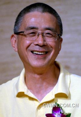 張頌?zāi)? /></p>
<p> 張頌?zāi)?nbsp; (1942.6—)浙江富陽人。擅長油畫。1964年結(jié)業(yè)于中央美術(shù)學(xué)院油畫系本科。“文革”期間就職于北京市朝陽區(qū)文化館。1978年考入中央美術(shù)學(xué)院油畫系研究生，畢業(yè)后留校任教，壁畫系副教授，曾擔(dān)任中央美術(shù)學(xué)院院長助理，因視繪畫為生命，主動放棄仕途，專心作畫。1984年到法國巴黎國立高等美術(shù)學(xué)院進(jìn)修。現(xiàn)旅居加拿大。</p>
<p> </p> </div>
                    <p class=